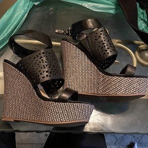 Size 81/2 WEDGED HEELS